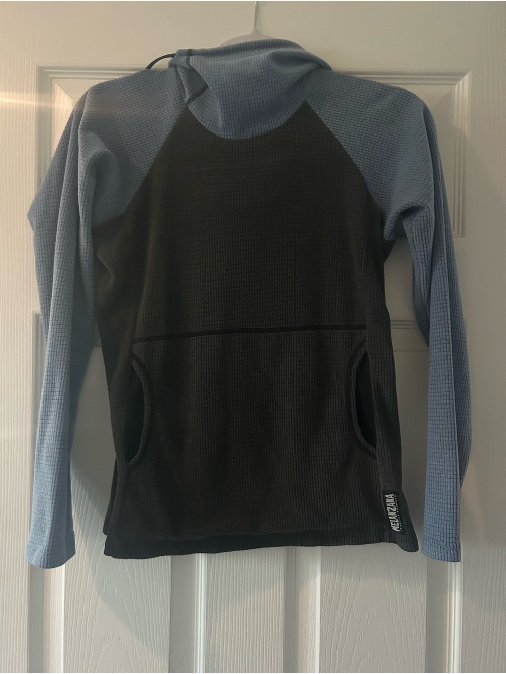Women’s XS Melanzana microgrid fleece